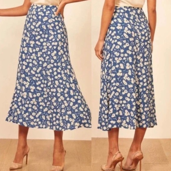 Reformation Dresses & Skirts - Reformation Bea Skirt in Tuli Blue Floral Midi
